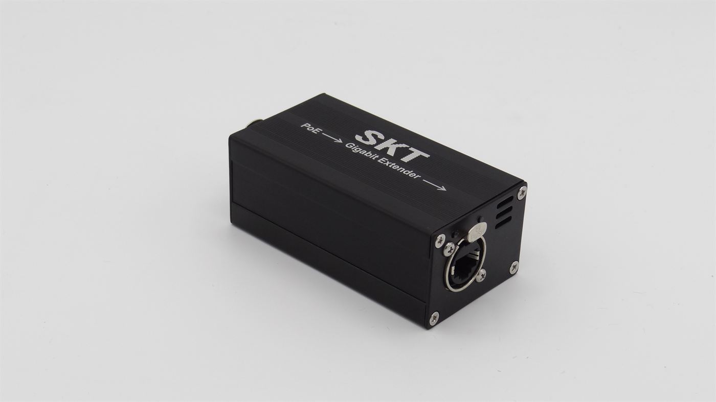 Gigabit Network Extender — 2-port gigabit repeater — buy back 100 meters by SKT Inc. (photo 1 of 2)